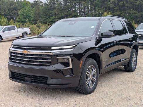 New 2026 Chevrolet Traverse LT FWD image 5