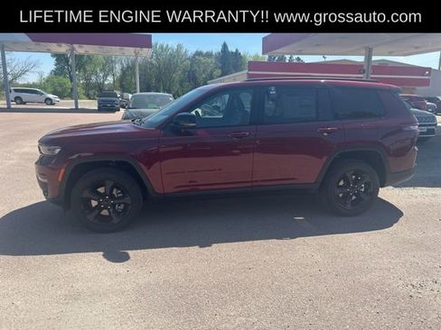 Used 2025 Jeep Grand Cherokee L Limited w/ Luxury Tech Group II AWD/4WD image 5