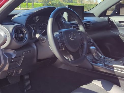 Used 2025 Lexus IS 350 F Sport image 9