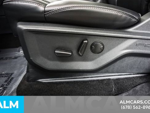 Used 2025 Ford Expedition Max Platinum AWD/4WD image 34