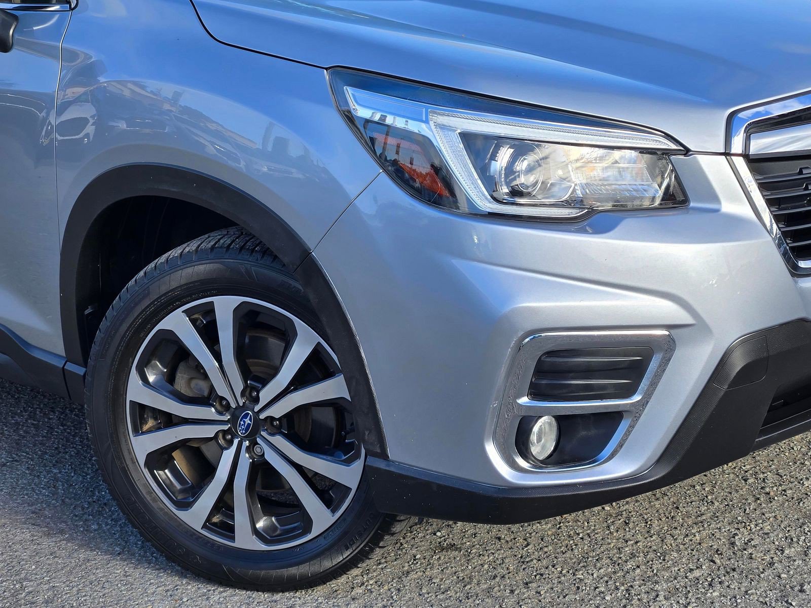 Used 2020 Subaru Forester Limited w/ Popular Package #3 AWD/4WD image 9
