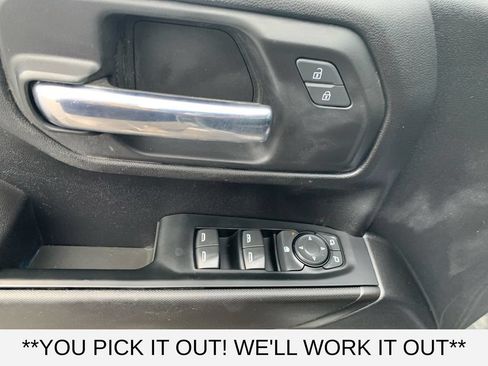 Used 2023 Chevrolet Silverado 1500 Custom AWD/4WD image 12