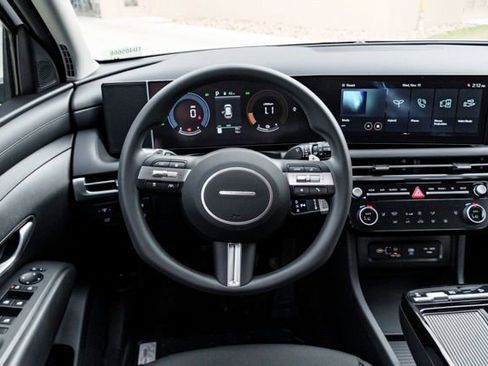 New 2026 Hyundai Tucson SEL image 22