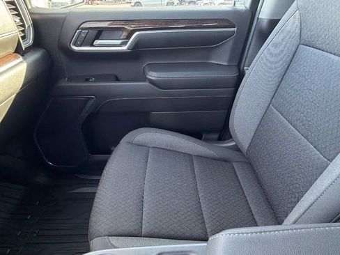 Used 2023 GMC Sierra 1500 SLE w/ Enhanced Capability Package image 12