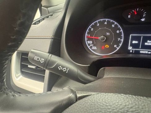 Used 2018 GMC Terrain SLE FWD image 18