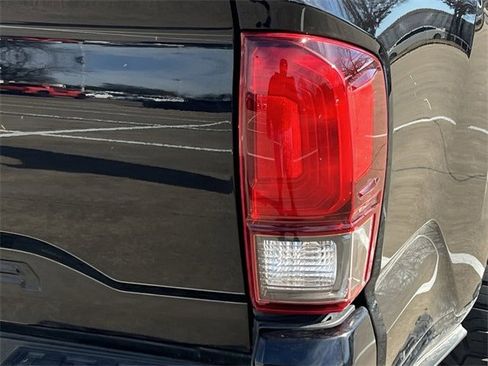 Used 2020 Toyota Tacoma SR image 7