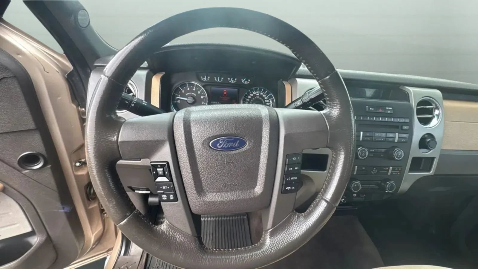Used 2012 Ford F150 XLT w/ XLT Chrome Pkg AWD/4WD image 25