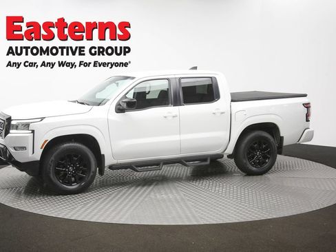 Used 2023 Nissan Frontier SV w/ Midnight Edition Package AWD/4WD image 54