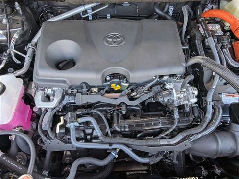 Used 2025 Toyota RAV4 LE AWD/4WD image 15