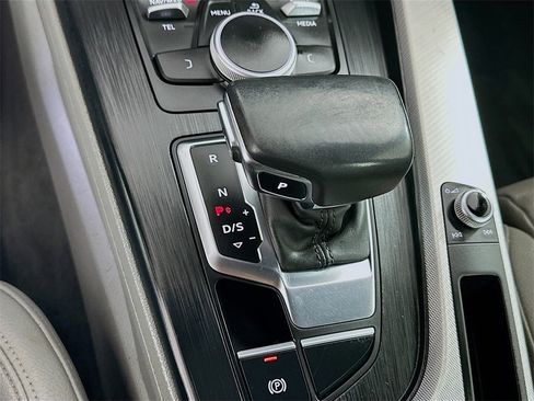 Used 2019 Audi A4 2.0T Premium w/ Sport Package image 17