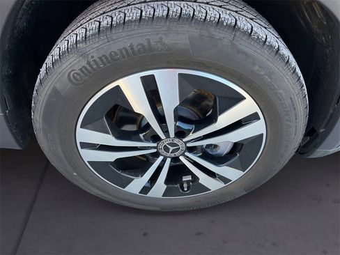 Certified 2025 Mercedes-Benz GLB 250 4MATIC image 14