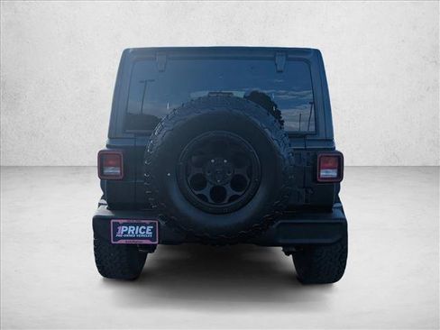 Used 2018 Jeep Wrangler Unlimited Sport S AWD/4WD image 7
