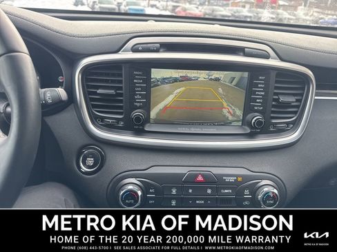 Used 2016 Kia Sorento EX w/ EX Touring Package image 22