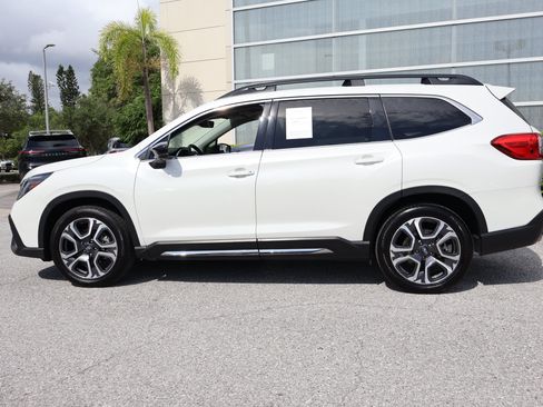 Used 2024 Subaru Ascent Limited w/ Technology Package AWD/4WD image 6