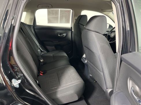 Certified 2024 Honda HR-V LX image 11