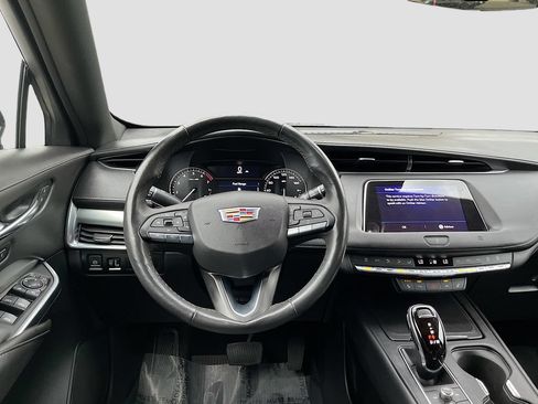Used 2020 Cadillac XT4 Premium Luxury w/ Cold Weather Package AWD/4WD image 24