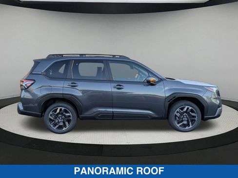 Certified 2025 Subaru Forester Premium image 2