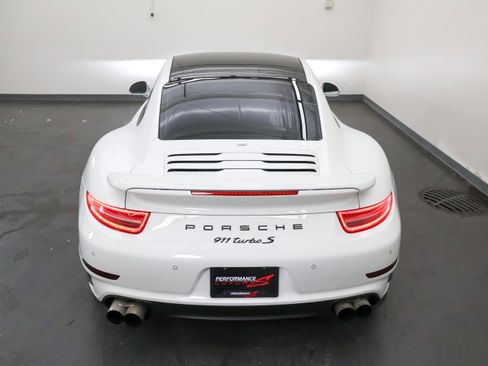 Used 2015 Porsche 911 Turbo S w/ Premium Plus Package AWD/4WD image 10