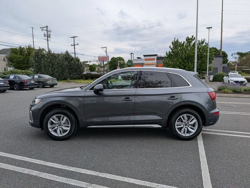 Certified 2023 Audi Q5 2.0T Premium w/ Convenience Package AWD/4WD image 4