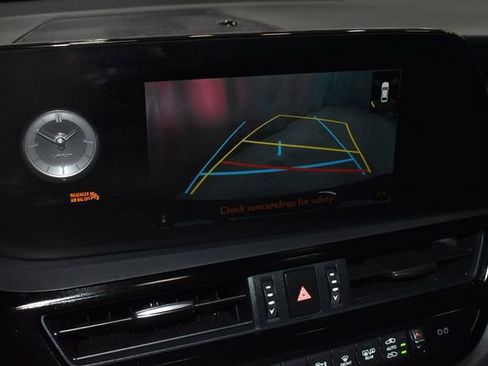 Used 2024 Lexus ES 350 w/ Premium Package image 17