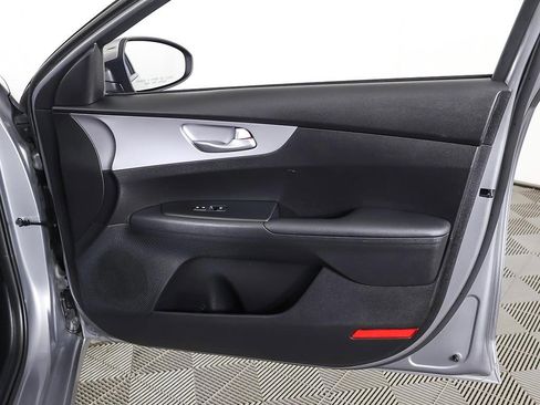 Used 2023 Kia Forte LXS image 21