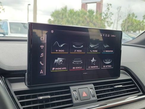 Used 2021 Audi Q5 2.0T Premium AWD/4WD image 26