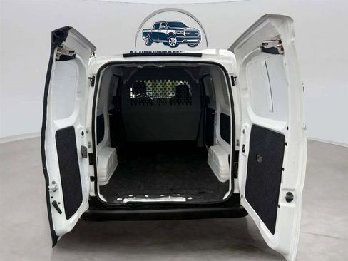 Used 2021 Nissan NV200 SV image 10