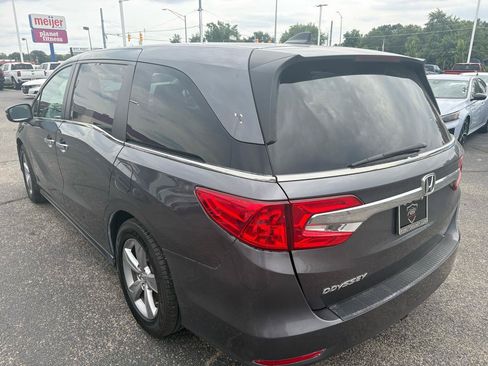 Used 2018 Honda Odyssey EX image 3