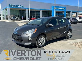 Used 2014 Toyota Prius C Three video 1