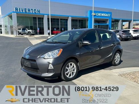 Used 2014 Toyota Prius C Three image 1
