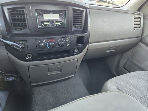 Used 2008 Dodge Ram 1500 Truck ST image 18