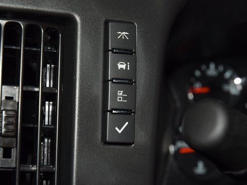 New 2025 Chevrolet Express 4500 w/ Power Convenience Package image 22