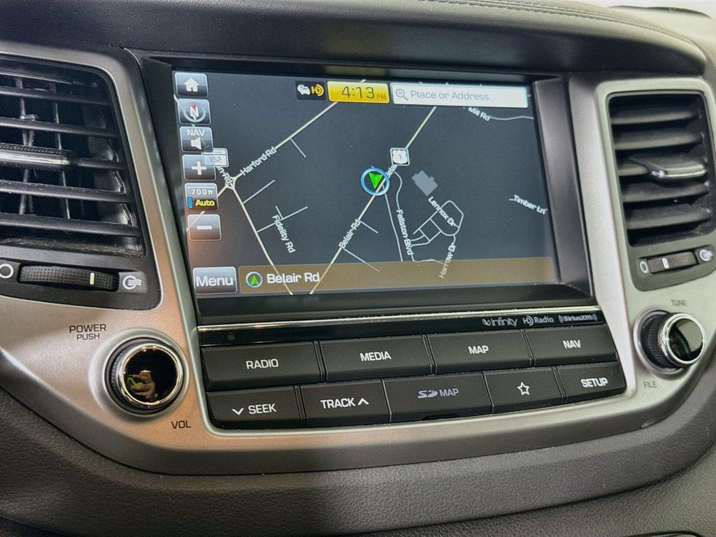 Used 2018 Hyundai Tucson Limited AWD/4WD image 5