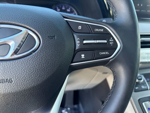 Used 2022 Hyundai Palisade SEL w/ Premium Package image 17