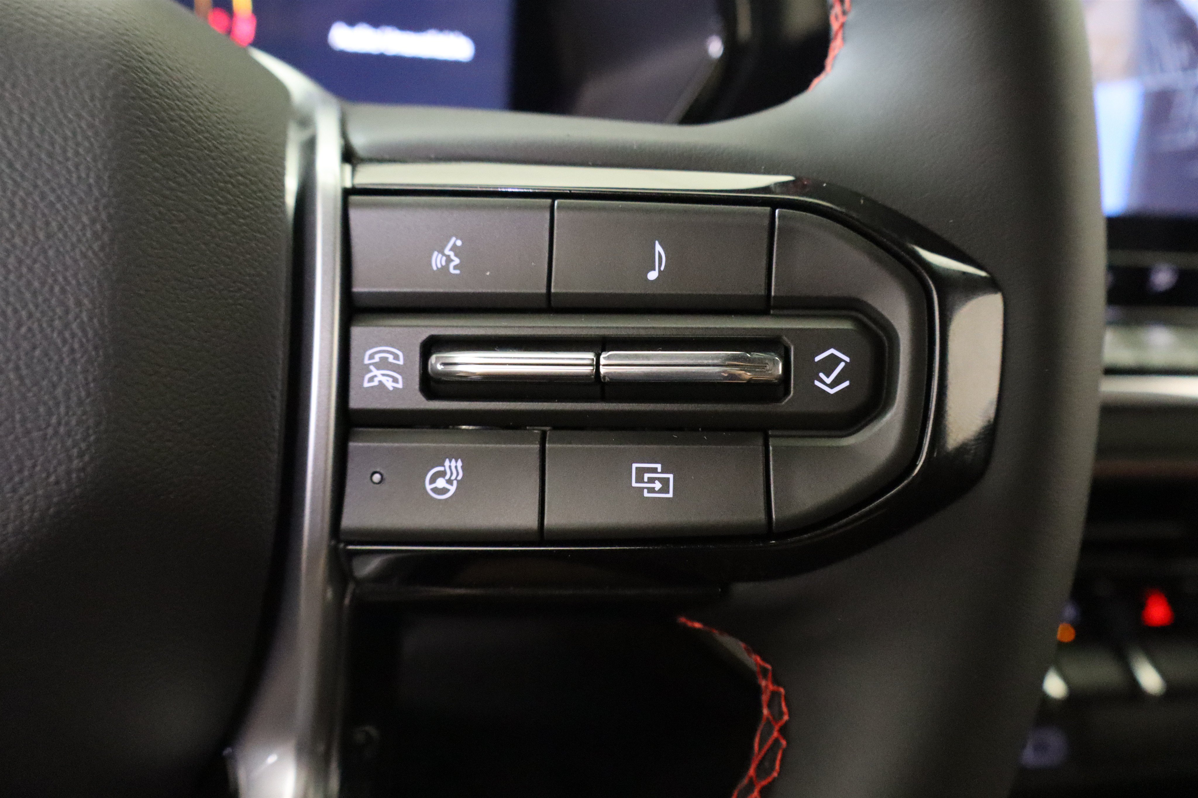 New 2026 Chevrolet Colorado Z71 w/ Technology Package AWD/4WD image 30