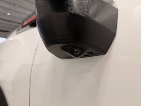 Used 2024 GMC Sierra 3500 Denali w/ Denali Reserve Package image 20