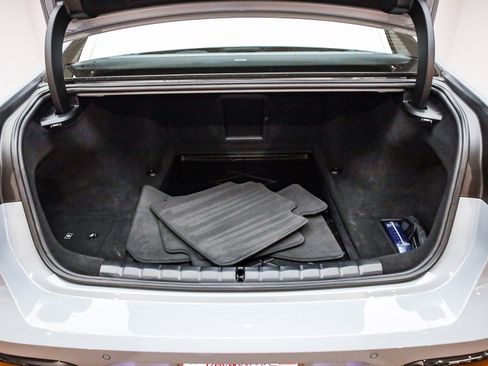 Certified 2023 BMW 740i w/ Parking Assistance Package image 27