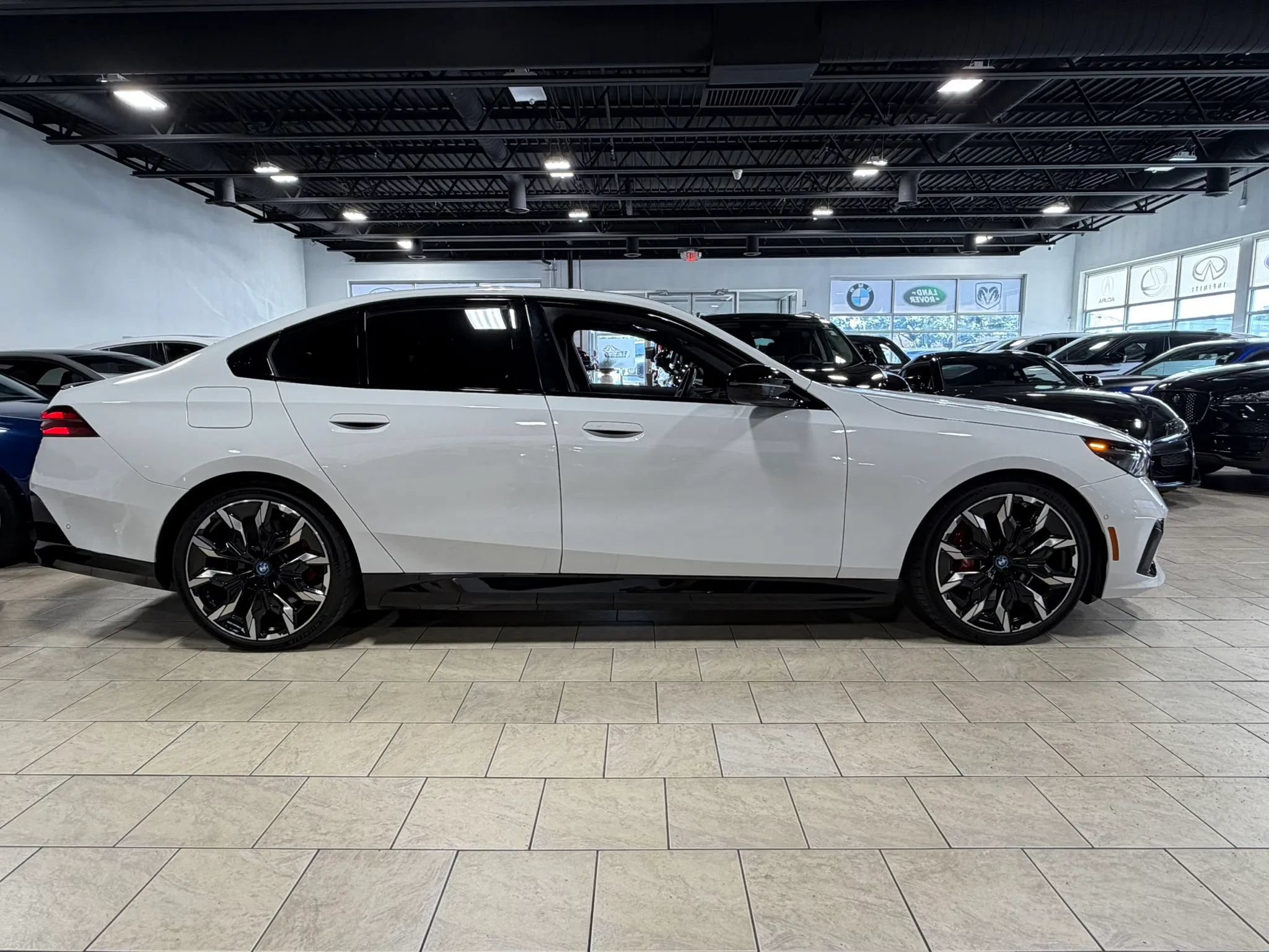 Used 2024 BMW i5 M60 w/ Premium Package AWD/4WD image 25