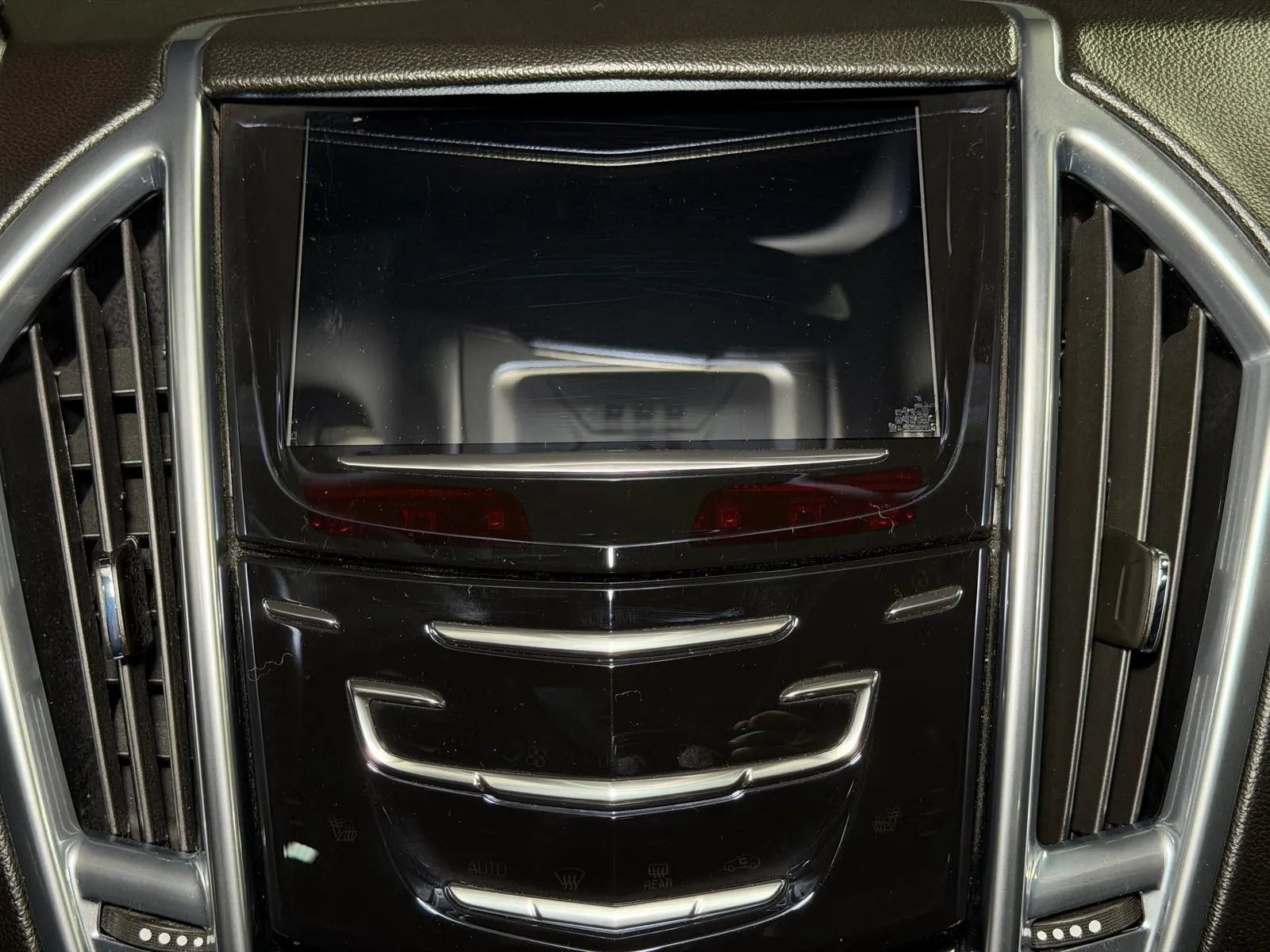 Used 2013 Cadillac SRX Luxury w/ Driver Awareness Package FWD image 37