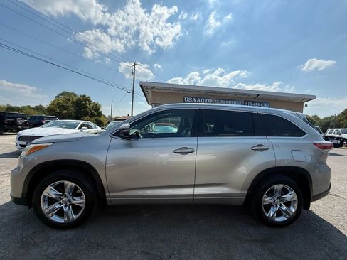 Used 2015 Toyota Highlander Limited AWD/4WD image 3
