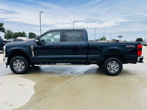 Used 2025 Ford F350 Lariat AWD/4WD image 39