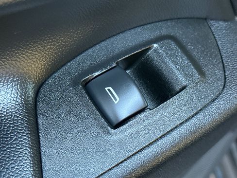 Certified 2022 Chevrolet Equinox LT image 30