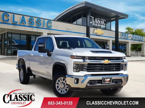 Used 2024 Chevrolet Silverado 2500 LT w/ Convenience Package RWD image 1