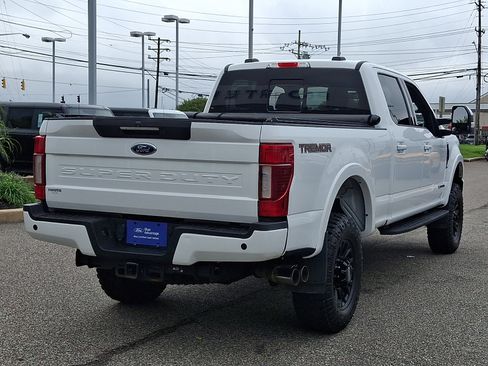 Certified 2022 Ford F350 Lariat w/ Tremor Off-Road Package AWD/4WD image 10