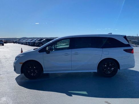 New 2026 Honda Odyssey Sport-L image 8