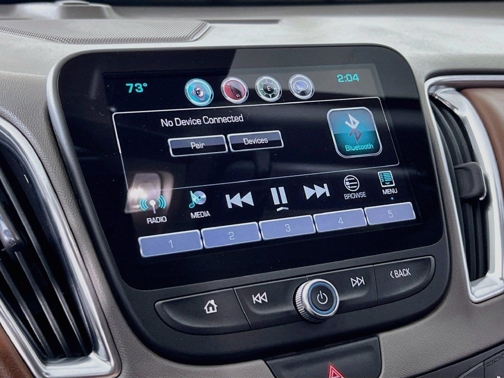 Used 2016 Chevrolet Malibu Premier w/ Driver Confidence Package II FWD image 23