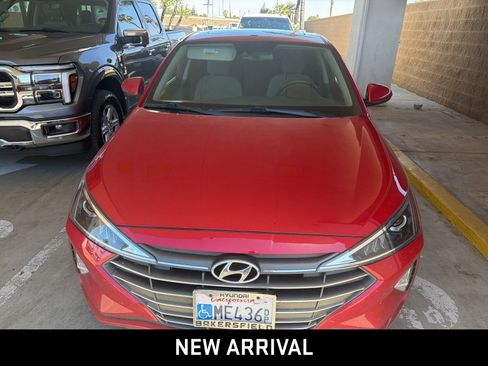 Used 2020 Hyundai Elantra Value Edition image 2
