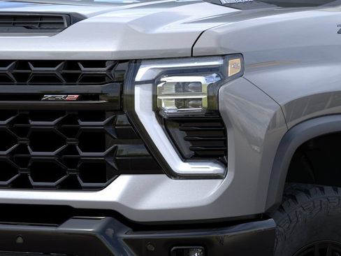 New 2026 Chevrolet Silverado 2500 ZR2 w/ LPO, Dark Essentials Package AWD/4WD image 10