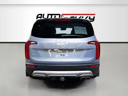 Used 2022 Kia Telluride SX w/ SX Prestige Package AWD/4WD image 6