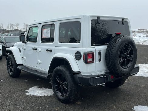 Certified 2021 Jeep Wrangler Unlimited Sahara image 7